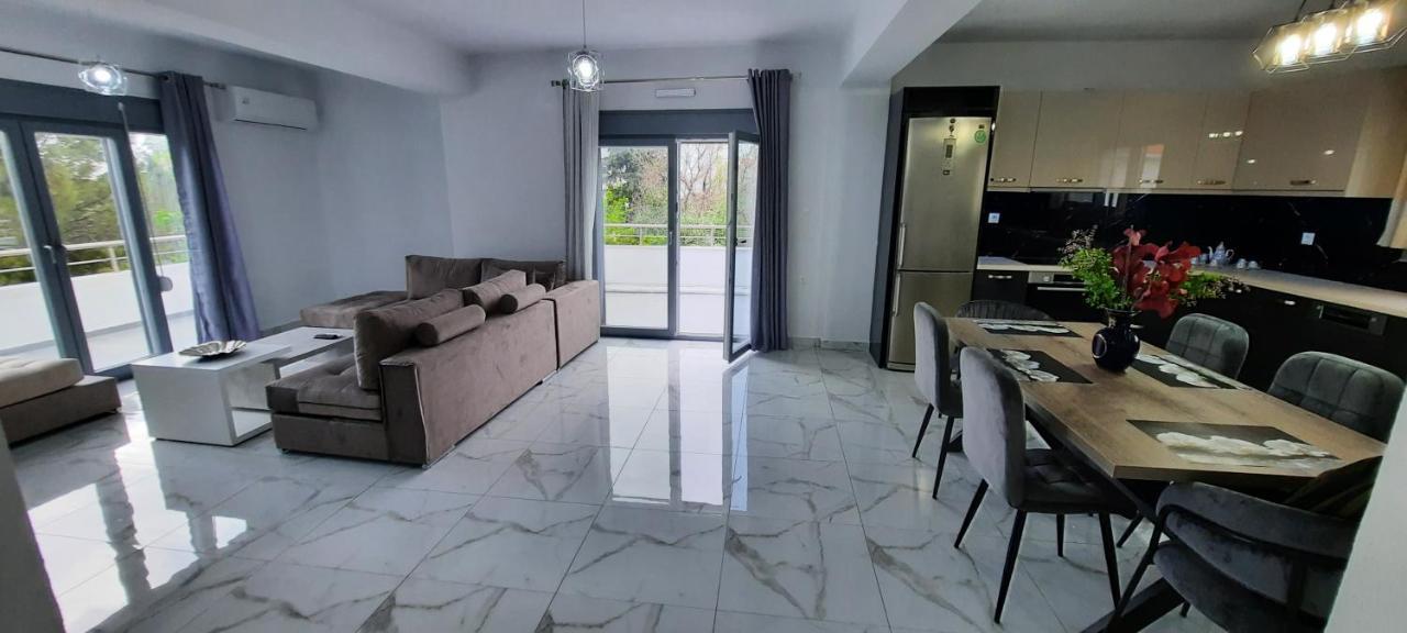 Νεόκτιστη Βίλα, Χώρα Πυθαγορείου Pythagóreion Extérieur photo